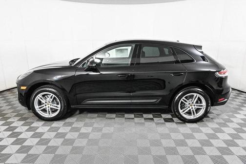 2025 Porsche Macan AWD