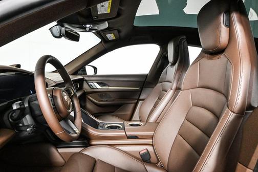 2026 Porsche Taycan 4