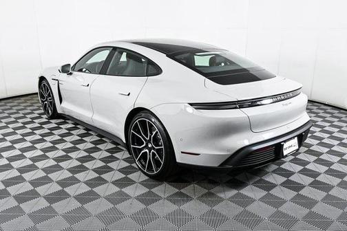 2025 Porsche Taycan RWD