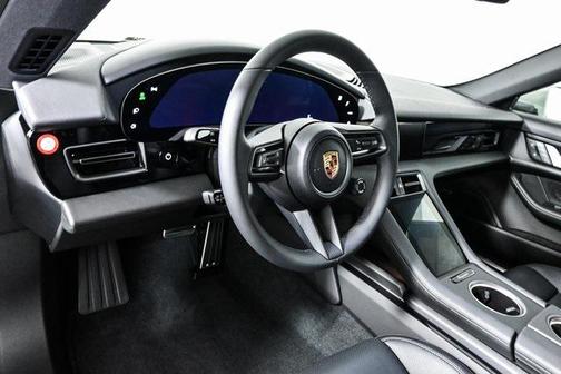 2025 Porsche Taycan RWD