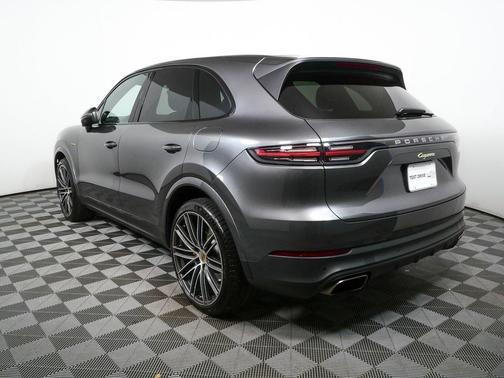 2020 Porsche Cayenne Cayenne E-Hybrid