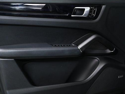 2020 Porsche Cayenne Cayenne E-Hybrid