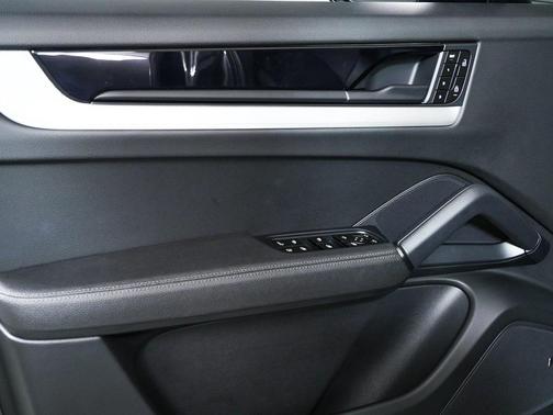 2024 Porsche Cayenne Cayenne S E-Hybrid