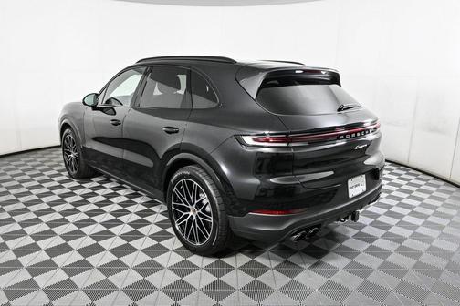 2025 Porsche Cayenne Cayenne