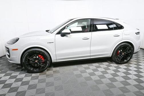 2026 Porsche Cayenne S