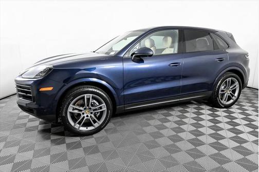 2024 Porsche Cayenne AWD
