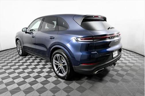 2024 Porsche Cayenne AWD