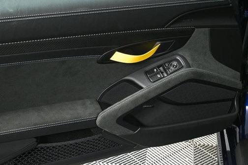 2025 Porsche 718 Spyder RS