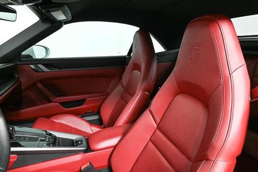 2021 Porsche 911 Carrera S