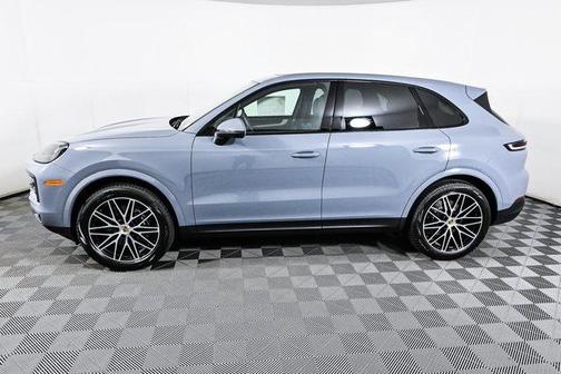 2024 Porsche Cayenne AWD