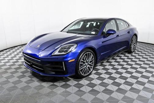 2025 Porsche Panamera RWD