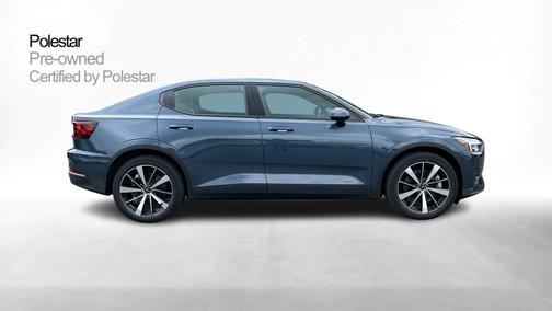 2022 Polestar 2 Long range Dual motor - AWD - Plus,Pilot