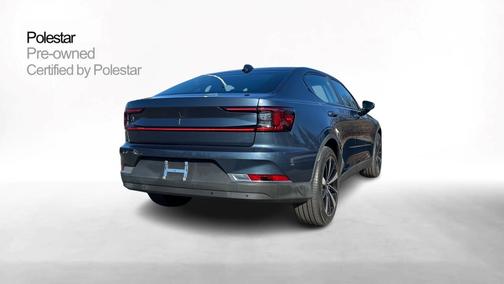 2022 Polestar 2 Long range Dual motor - AWD - Plus,Pilot