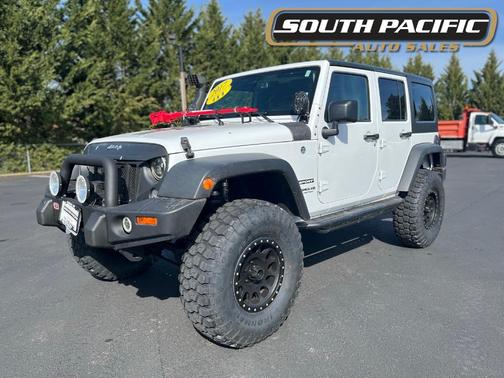 Photo 1 of 34 of 2017 Jeep Wrangler Unlimited Sport