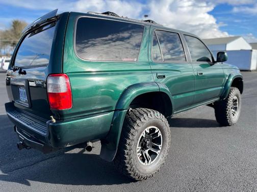 Photo 5 of 31 of 2000 Toyota 4Runner SR5