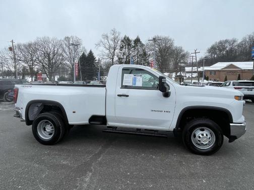Summit White 2024 Chevrolet Silverado 3500 WT