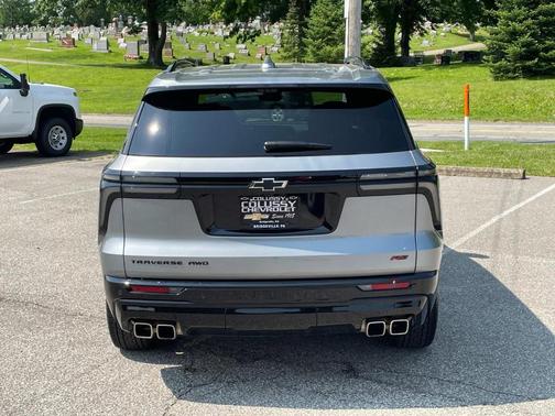 2024 Chevrolet Traverse RS
