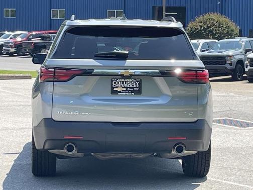 2023 Chevrolet Traverse LT Leather