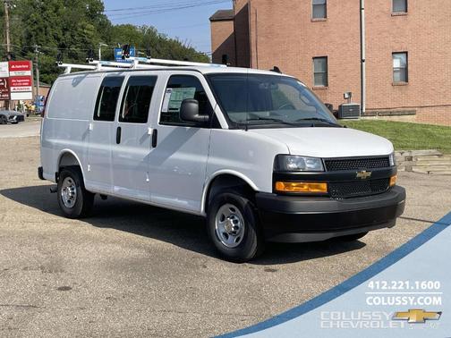 2025 Chevrolet Express 3500 Work Van