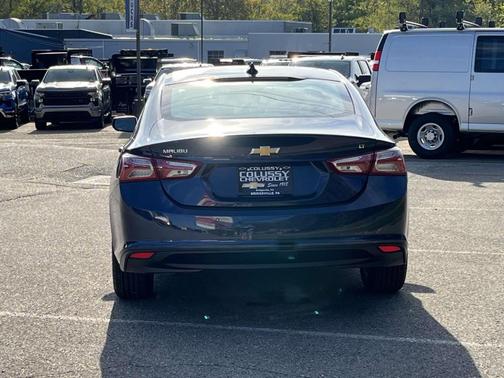 2022 Chevrolet Malibu LT