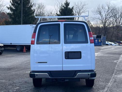 2025 Chevrolet Express 2500 Work Van