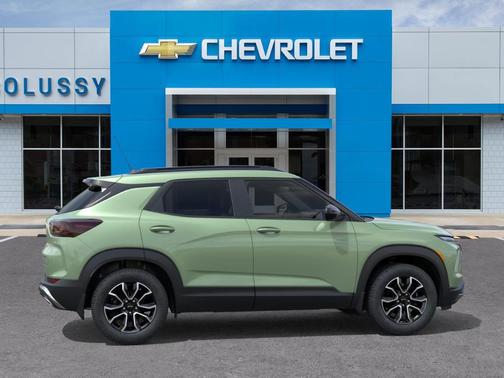 Green 2026 Chevrolet Trailblazer ACTIV