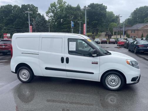 Bright White 2022 RAM ProMaster City Base