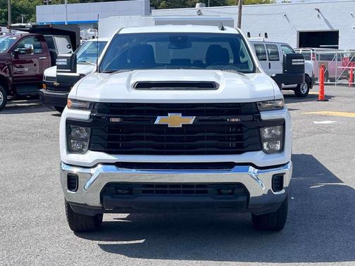 2025 Chevrolet Silverado 3500 WT