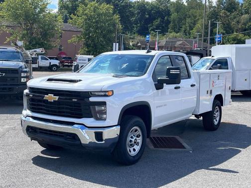 2025 Chevrolet Silverado 3500 WT