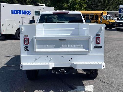 2025 Chevrolet Silverado 3500 WT