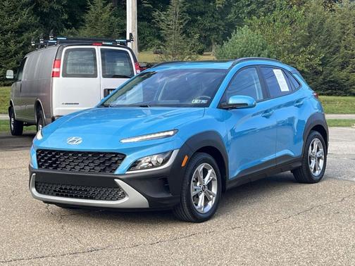 2023 Hyundai KONA SEL