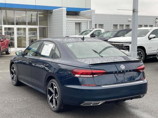 Tourmaline Blue Metallic 2021 Volkswagen Passat 2.0T R-Line