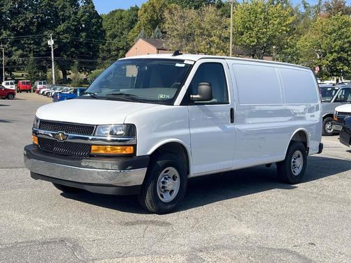 2025 Chevrolet Express 2500 Work Van