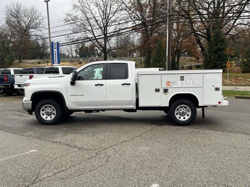 2025 Chevrolet Silverado 3500 WT