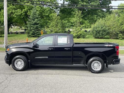 Black 2022 Chevrolet Silverado 1500 WT