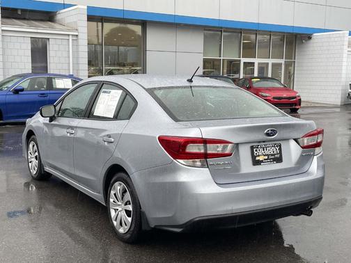 Ice Silver Metallic 2019 Subaru Impreza 2.0i