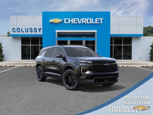 Mosaic Black Metallic 2026 Chevrolet Traverse LT