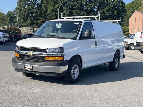 2025 Chevrolet Express 2500 Work Van