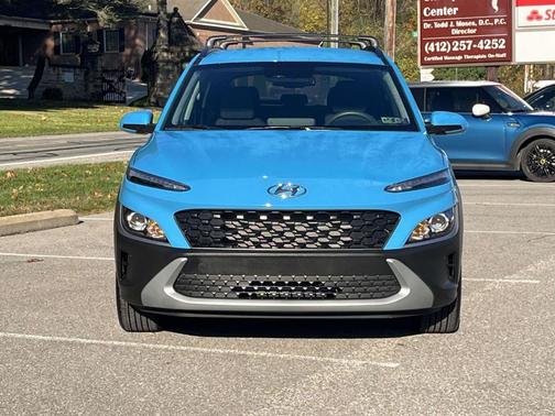 2023 Hyundai KONA SEL