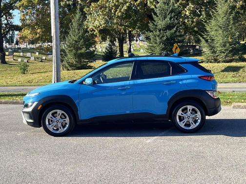2023 Hyundai KONA SEL