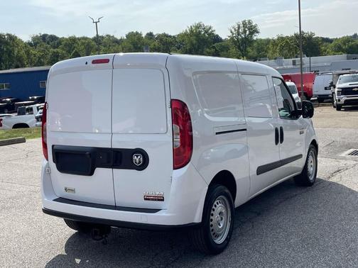 Bright White 2022 RAM ProMaster City Base