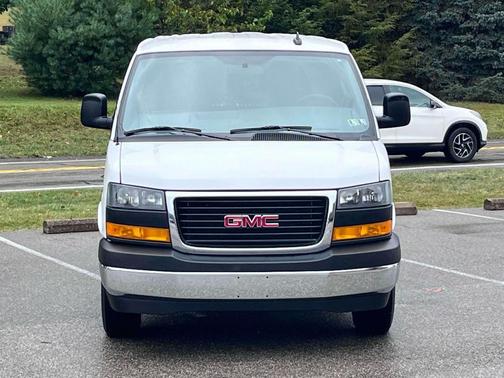 2023 GMC Savana 2500 Work Van