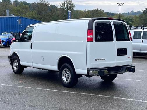 2023 GMC Savana 2500 Work Van