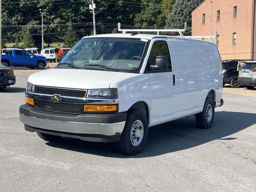 2025 Chevrolet Express 2500 Work Van