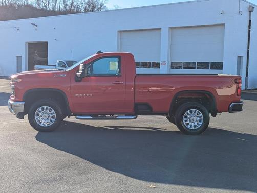 2024 Chevrolet Silverado 3500 LT