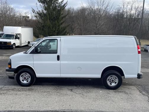2024 GMC Savana 2500 Work Van