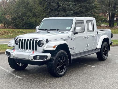 2022 Jeep Gladiator Overland