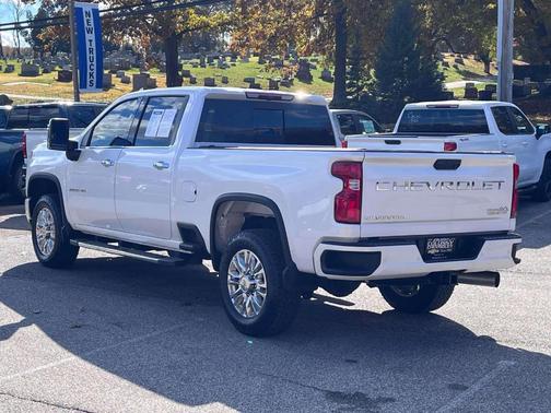 2022 Chevrolet Silverado 2500 High Country