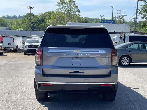 Satin Steel 2021 Chevrolet Suburban LT