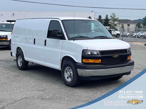 Summit White 2025 Chevrolet Express 2500 Work Van